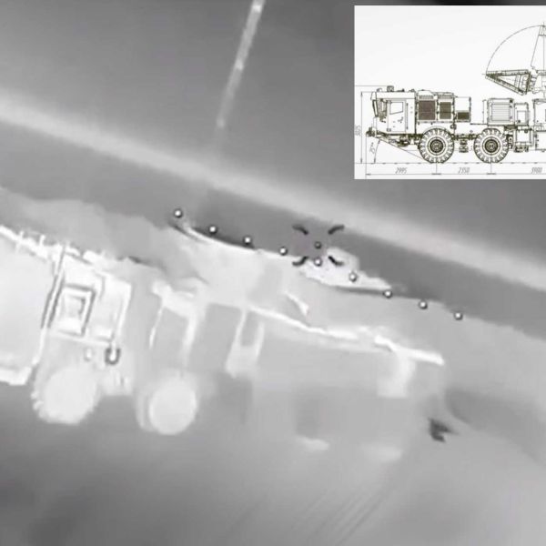 Russia's loss of the first 96K6 Pantsir-S1 short-range air defense system mounted on a Belarusian MZKT-7930 chassis in combat operations in Ukraine can be confirmed, following these new informations. (Picture source: Ukrainian MoD and BelPol)