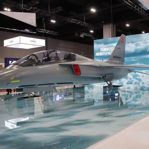 Turkish Aerospace has begun developing a carrier-capable Hürjet variant for Türkiye’s future MUGEM aircraft carrier, aiming to support naval training, armed reconnaissance, limited strike missions, and Blue Homeland operations with a manned aircraft adapted for arrested landings and maritime conditions (Picture source: Army Recognition Group).