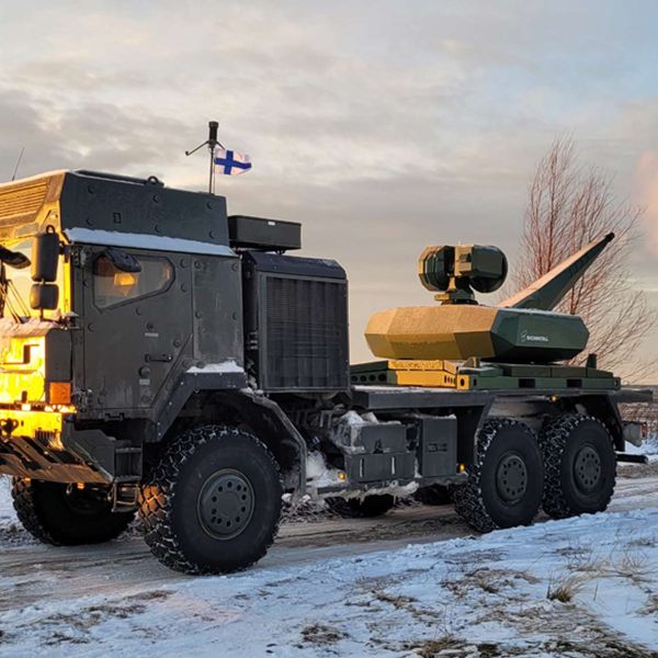 30 mm revolver cannon firing programmable KETF airburst rounds that scatter tungsten pellets to knock down small drones fast and cheaply, ideal against mass UAS attacks (Picture source: Rheinmetall).