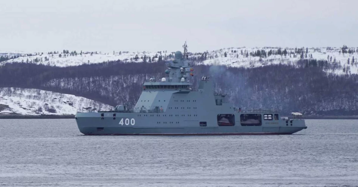 Russia_conducts_Arctic_trials_of_Ivan_Papanin_combat_icebreaker_to_expand_naval_control_over_strategic_maritime_zones_925_001-862cbbce.webp