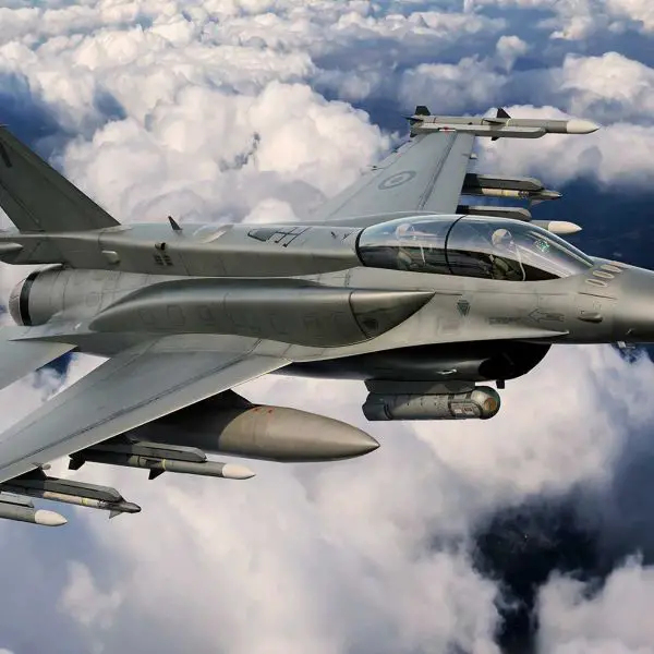 Air-to-air armament on the F-16 Block 70 includes AIM-120C-8 AMRAAM and AIM-9X Block II missiles, while air-to-ground capabilities are supported by AGM-65 Maverick missiles and JDAM-series guided bombs for precision strike missions. (Picture source: Lockheed Martin)