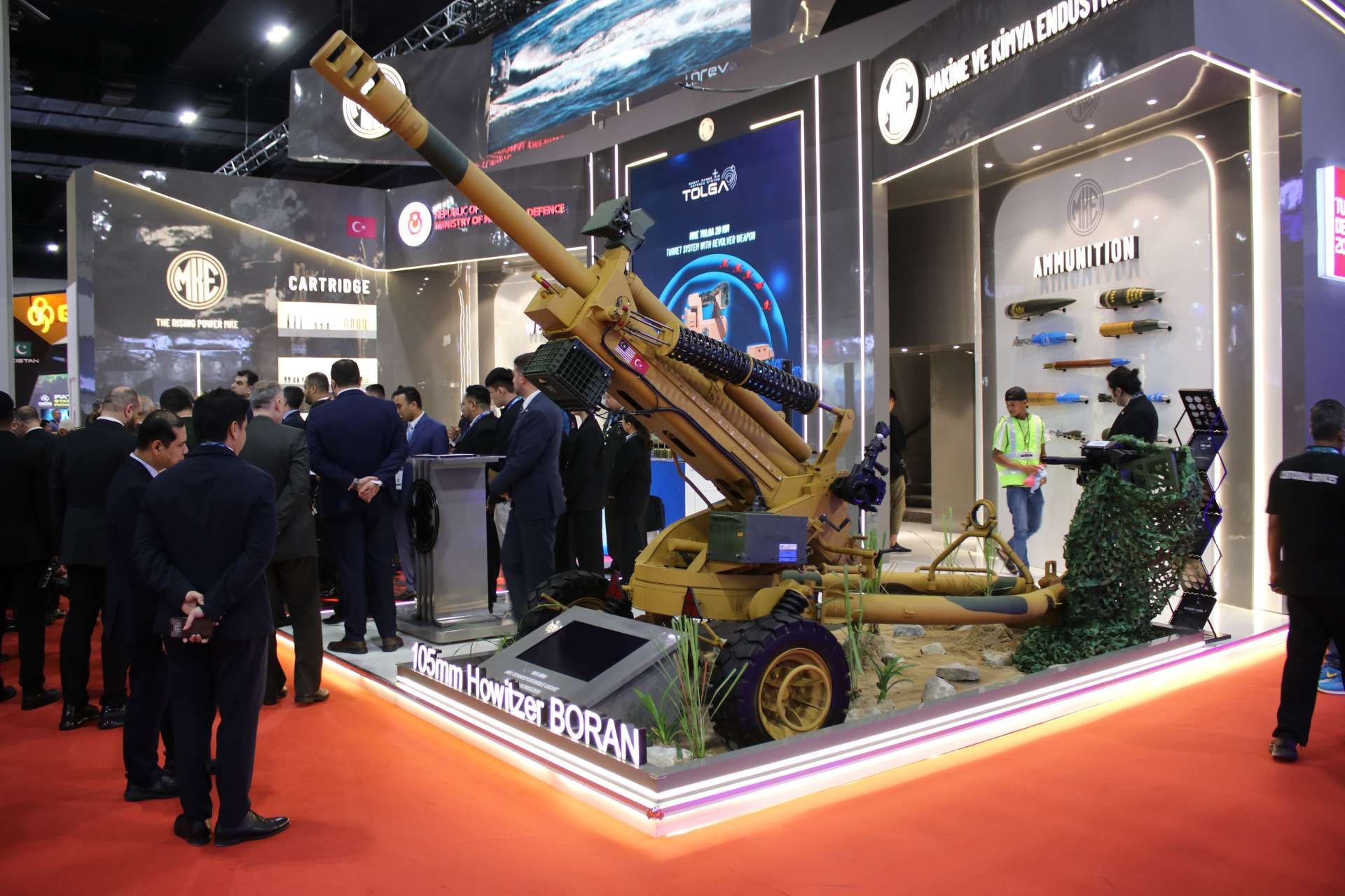 Malaysia is evaluating Türkiye’s BORAN 105 mm air-transportable howitzer after a high-level showcase at DSA 2026 highlighted its mobility, rapid deployment, and suitability for Southeast Asia’s demanding terrain (Picture Source: Army Recognition Group)