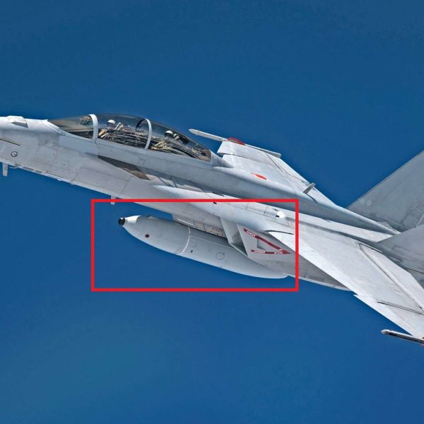 A U.S. Navy F/A-18 Super Hornet is fitted with Lockheed Martin’s IRST21 Block II on its centerline fuel tank. The system enables long-range passive detection and tracking, enhancing the aircraft’s effectiveness in radar-denied or contested environments (Picture Source: Lockheed Martin)