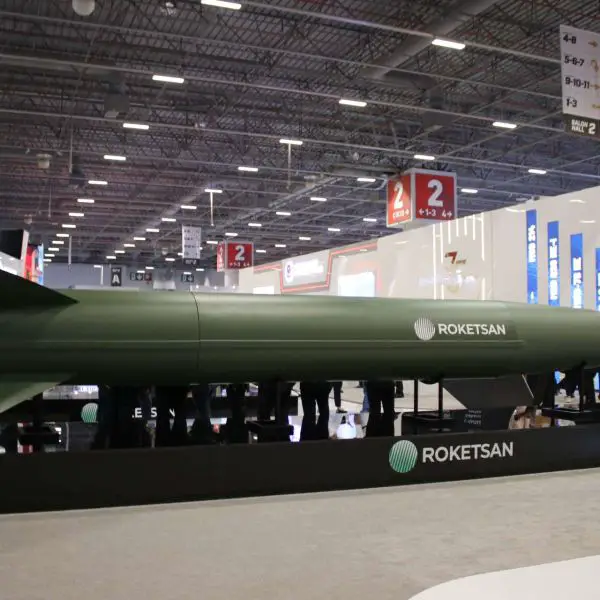 The Tayfun Block 4 is a long-range, hypersonic-capable ballistic missile designed for fast regional strike missions (Picture source: Army Recognition Group)