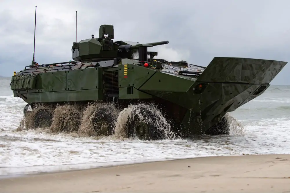 The ACV-30, the gun-armed variant reshaping the ACV family’s tactical employment, combines an 8×8 amphibious chassis with Kongsberg’s remotely operated Medium Caliber Turret (MCT-30), integrating a 30 mm Mk 44 Stretch Bushmaster dual-feed cannon and a coaxial machine gun (Picture source: Kongsberg)
