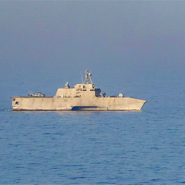 USS Canberra (LCS 30), an Independence-class littoral combat ship, patrols the Arabian Sea in support of U.S. Central Command’s maritime blockade operations targeting Iranian shipping routes, April 2026.