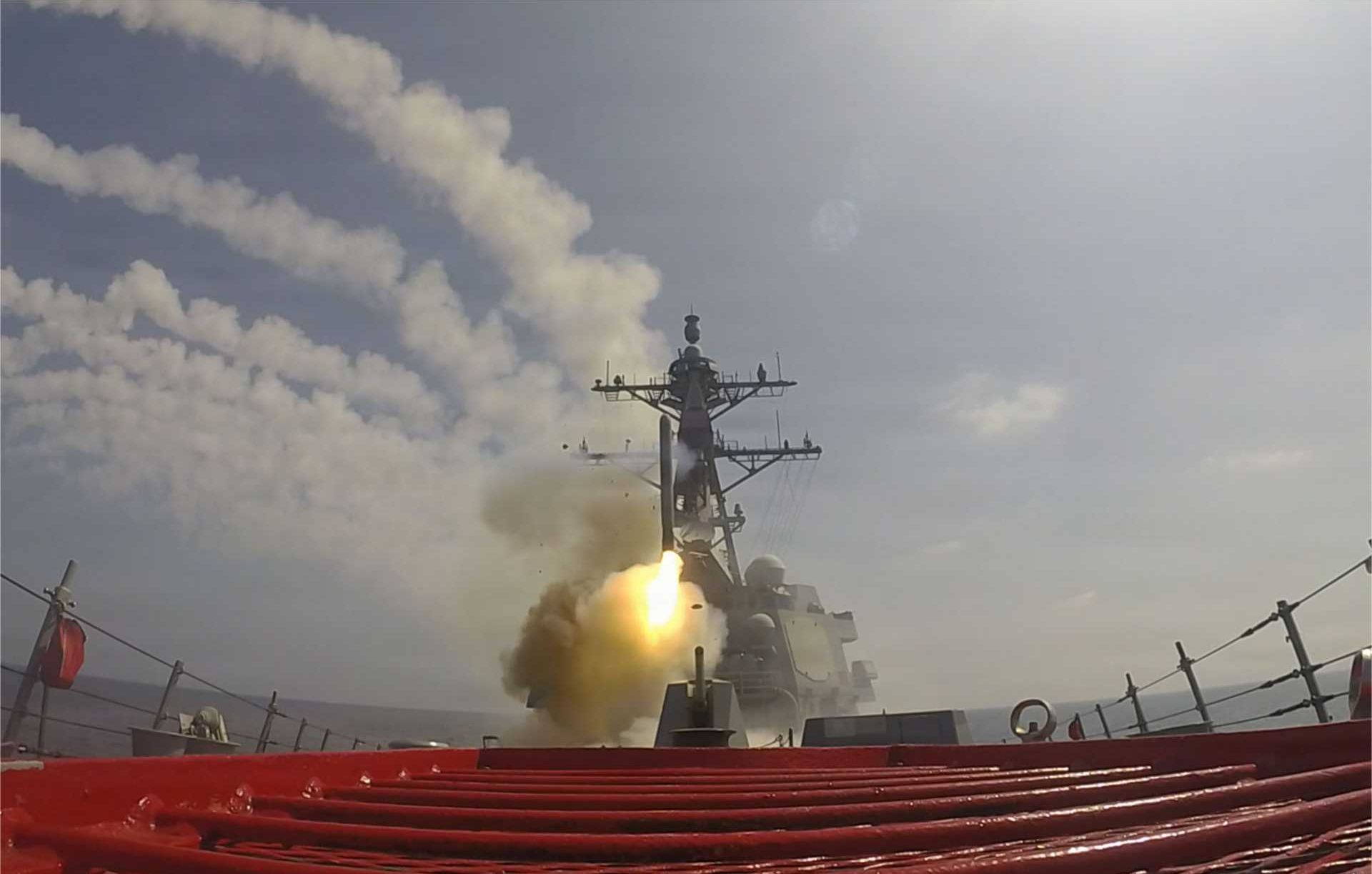 U.S. Navy Arleigh Burke-class guided-missile destroyer USS Frank E. Petersen Jr. (DDG 121) launches a Tomahawk Land Attack Missile during Operation Epic Fury, demonstrating the U.S. Navy’s ability to conduct long-range precision strikes against high-value targets from standoff distances while sustaining distributed maritime firepower.