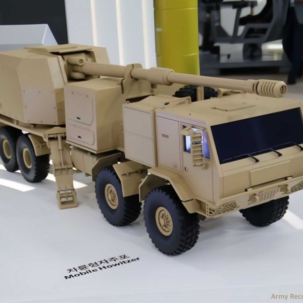 The new Mobile Howitzer (MH) mounts a K9A2 automatic turret on an 8x8 truck chassis and is now being offered to the U.S. Army as part of ongoing artillery modernization efforts following the cancellation of the Extended Range Cannon Artillery (ECRA) program. (Picture source: Army Recognition)