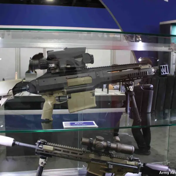 The FN MTL-30 provides direct or indirect fire capability at squad or section level and can be configured with sights, optics or fire-control equipment to expand its tactical use in urban, woodland, and other contested environments. (Picture source: Army Recognition)