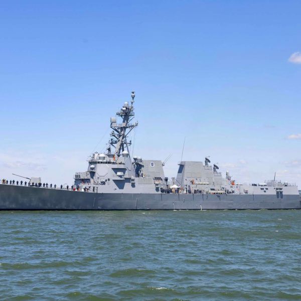 The future USS Ted Stevens (DDG-128) arrived at Naval Station Norfolk as the U.S. Navy expands its next-generation SPY-6-equipped destroyer fleet to replace retiring Ticonderoga-class cruisers in carrier strike group air-and-missile defense roles (Picture Source: U.S. Navy)
