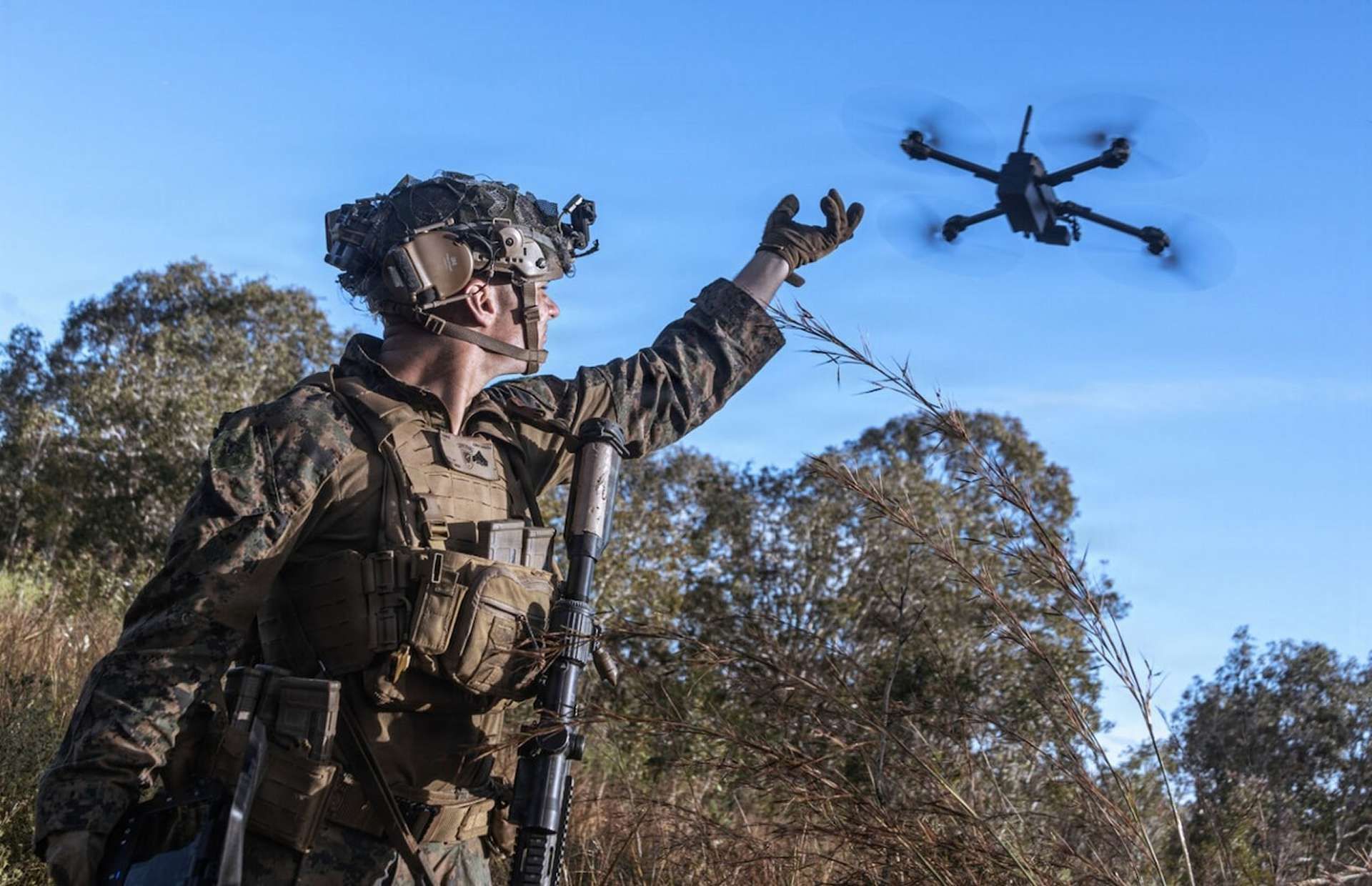 U.S. “Drone Dominance” Gauntlet trials at Fort Benning pit 25 vendors’ low-cost one-way attack drones against realistic targets, aiming to rapidly field mass, jam-resilient precision strike capability across frontline units by 2027 (Picture source: U.S. Army).