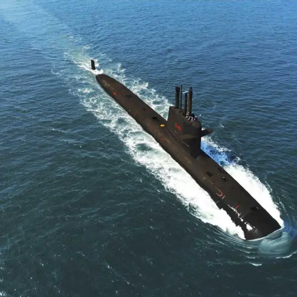 Argentina's idea is to retain the Brazilian Riachuelo-class's general dimensions and hydrodynamic characteristics while incorporating lithium-ion batteries and systems from the Scorpène Evolved, for longer submerged endurance, faster charging, and simpler maintenance. (Picture source: Brazilian Navy)