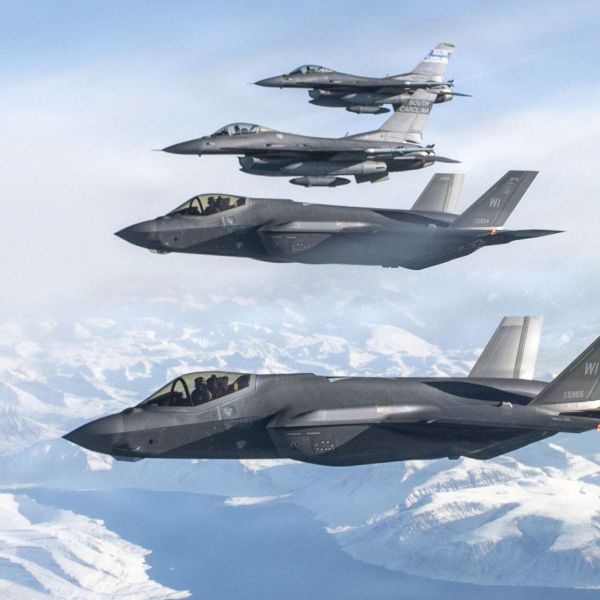 U.S. F-35A and F-16 fighters operating from Pituffik Space Base in Greenland highlighted NORAD’s focus on rapid Arctic reinforcement. The drill reflects rising concern about Russian bomber routes and growing Chinese interest in the High North (Picture Source:  F-35 Lightning II Joint Program Office)