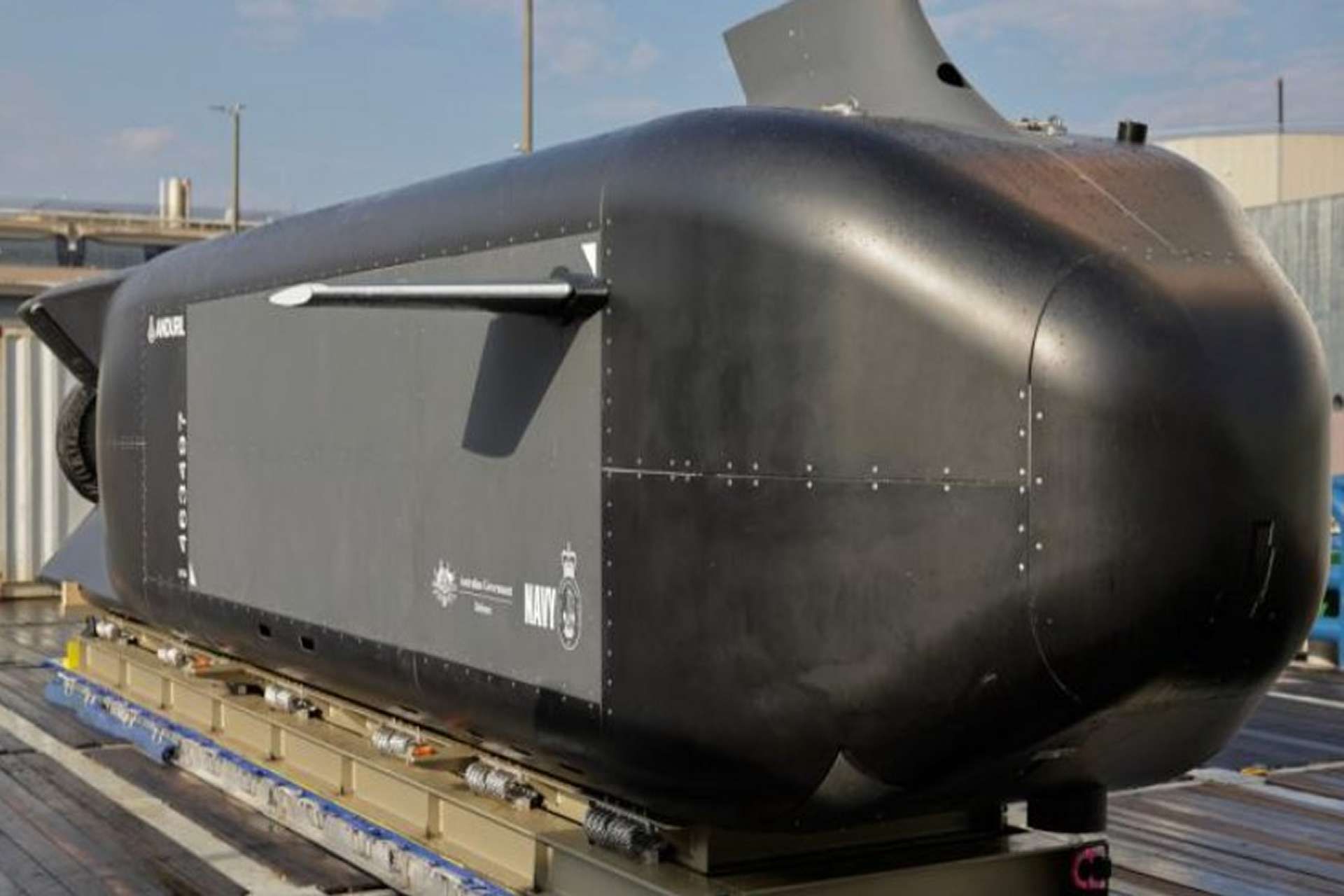 Australia’s new Maritime Autonomous Systems Unit shows the Royal Australian Navy is moving from testing to operational use of Ghost Shark, Bluebottle and Speartooth, turning uncrewed maritime systems into a real force element for persistent surveillance, undersea strike and distributed deterrence (Picture source: Australian MoD).