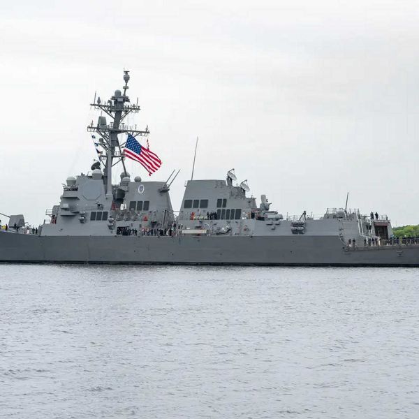 The U.S. Navy’s newest Flight III Arleigh Burke-class guided missile destroyer USS Ted Stevens (DDG 128) departs HII Ingalls Shipbuilding on May 8, 2026, beginning its transit to Norfolk, Virginia ahead of commissioning in Whittier, Alaska as one of the Navy’s most advanced air and missile defense warships.