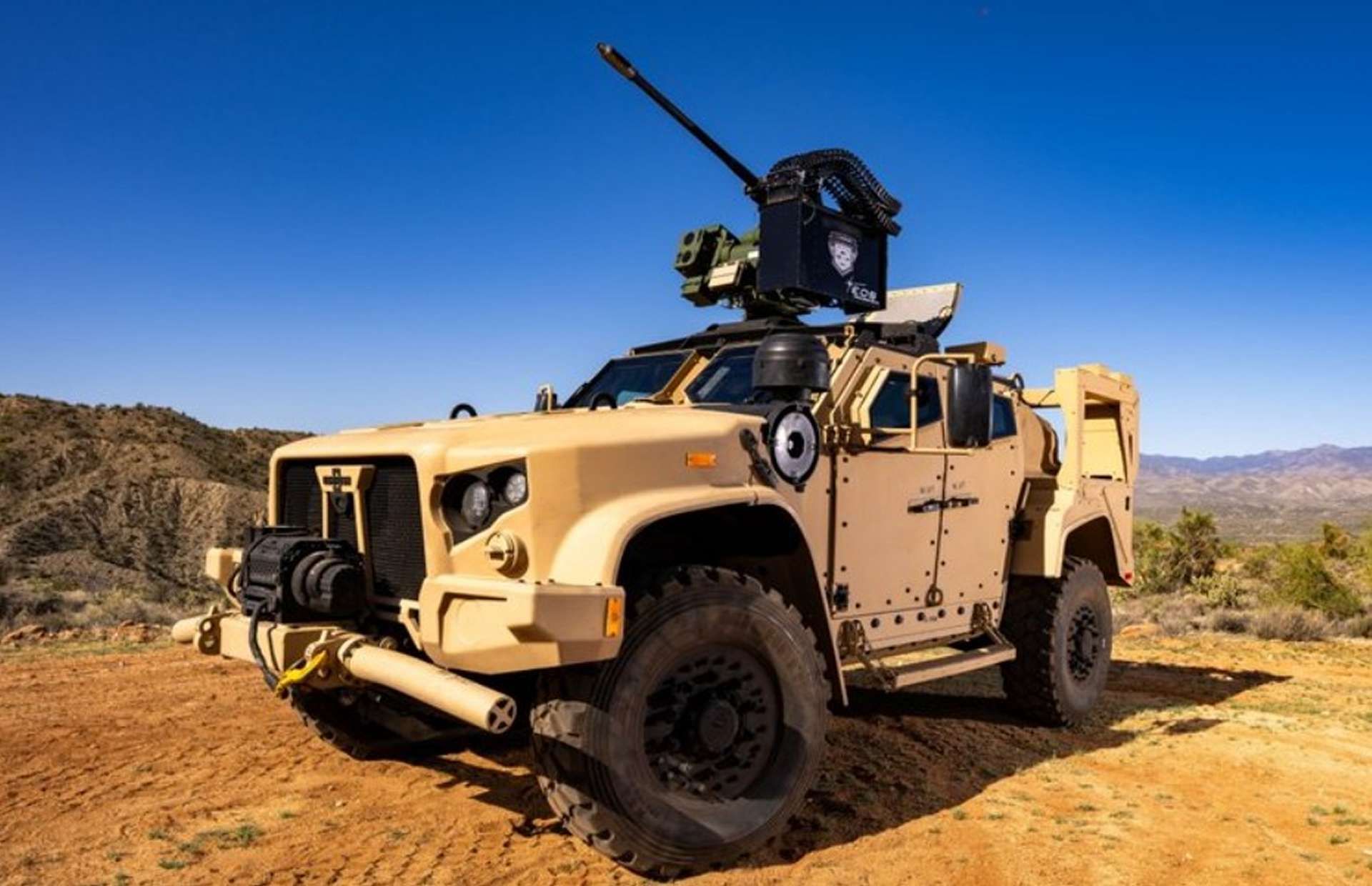 EOS Slinger remote weapon system is a stabilized 30×113 mm gun with proximity-airburst rounds, EO/thermal sight and 4D radar cueing, Aided Target Recognition and selectable autonomy for layered, cost-effective counter-UAS protection (Picture source: EOS Defense Systems).