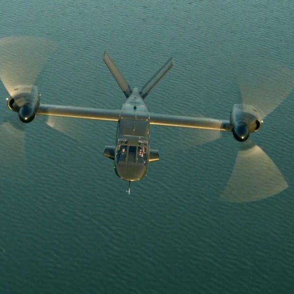 Equipped with two Rolls-Royce AE 1107F turboshaft engines, the MV-75 will have a cruise speed of about 520 kilometers per hour and a maximum speed close to 560 kilometers per hour, roughly double the cruise speed of the UH-60. (Picture source: Bell)