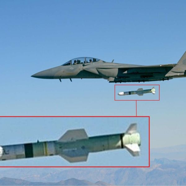 The U.S. Navy’s delivery of the 300th Harpoon Block II missile marks the completion of a key production run while reinforcing allied maritime strike capability through continued exports and ongoing missile upgrades (Picture Source: U.S. Naval Air Warfare Center Aircraft Division)