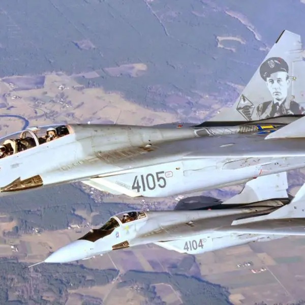 Poland’s retiring MiG-29 retains strong point defense performance, combining twin RD-33 engines for high thrust, Mach 2 class speed, and agile low altitude handling with a 30 mm cannon and mixed R 27 and R 73 air-to-air missiles, making it a valuable quick reaction platform for Ukraine despite its age (Picture source: U.S. DoW).