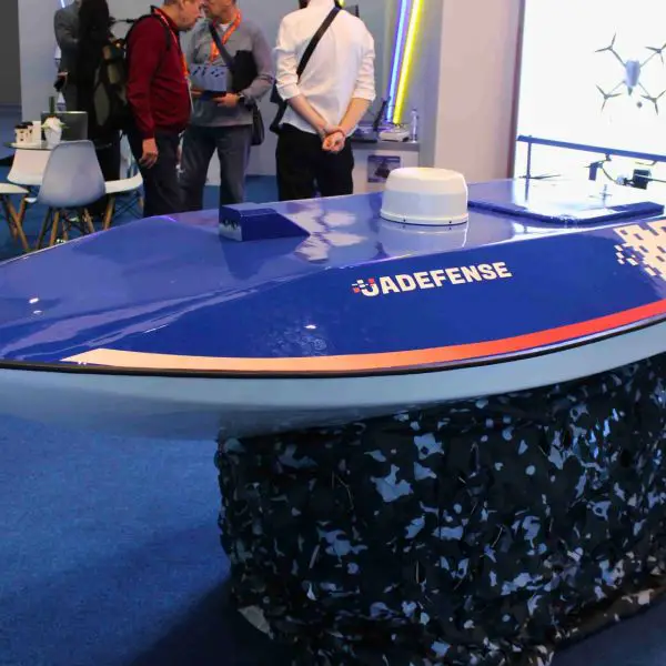 The MAK is a compact Ukrainian unmanned surface vessel developed by UAdefense for coastal and riverine missions, combining modular payloads, autonomous navigation, and multi-channel communications. (Picture source: Army Recognition)