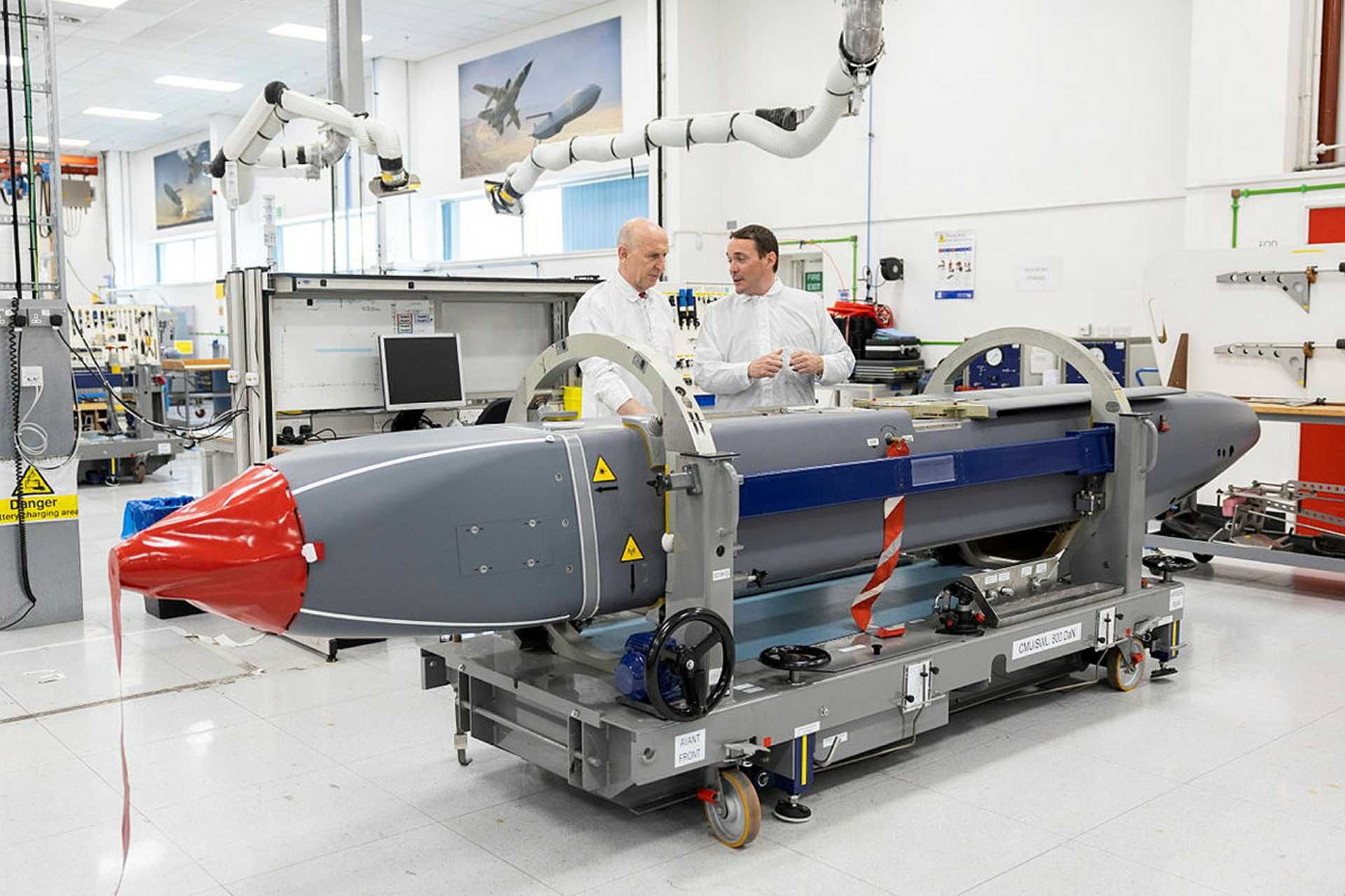 In July 2025, France and the United Kingdom restarted production of the SCALP-EG and Storm Shadow cruise missiles after a pause that had lasted since about 2010, roughly fifteen years after the last major French orders. (Picture source: UK MoD)