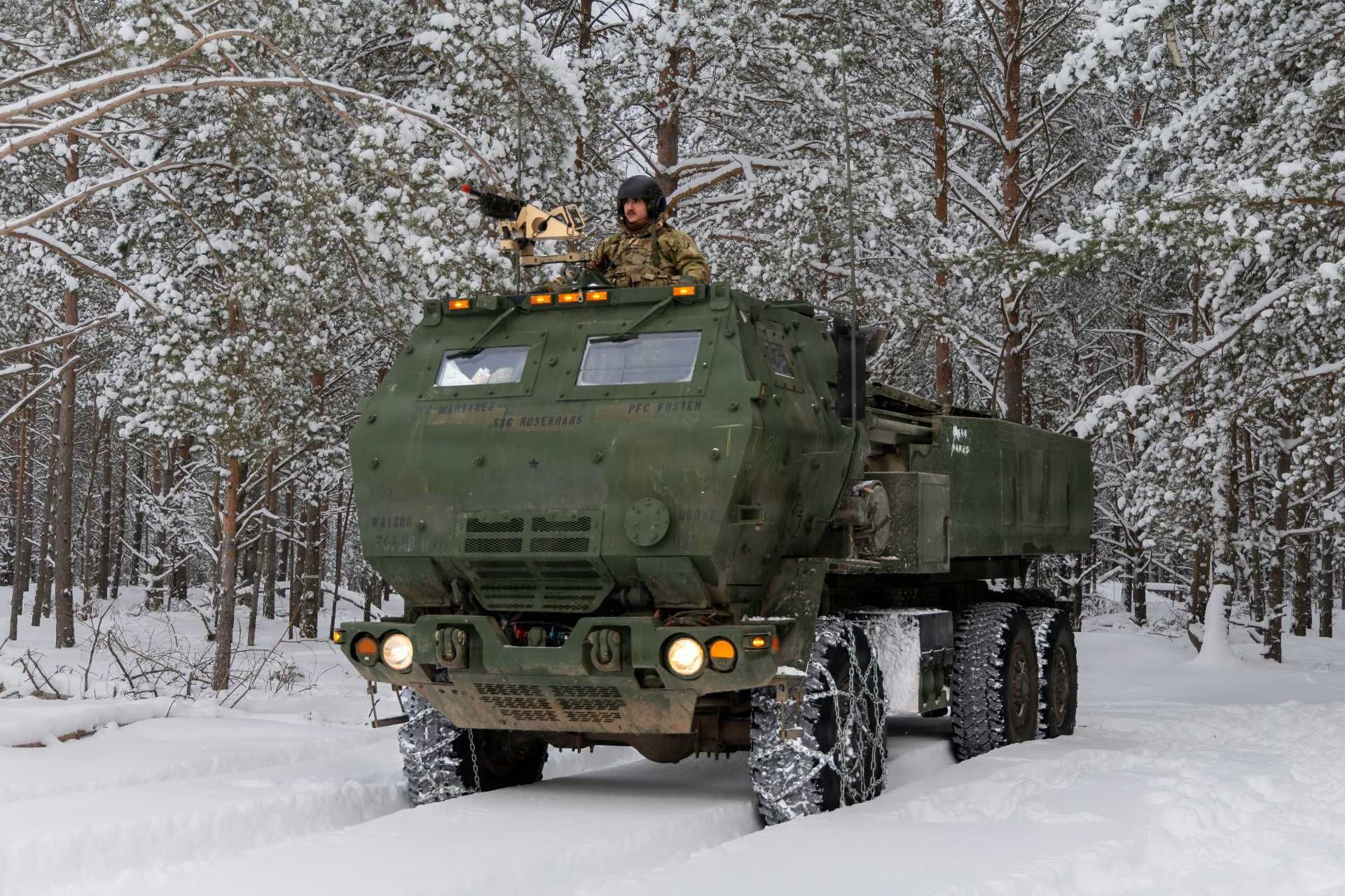 In Canada, the primary missions of the M142 HIMARS are expected to include counter-battery fire, strikes on command posts, and interdiction of logistics infrastructure at distances up to 300 km. (Picture source: US Army)
