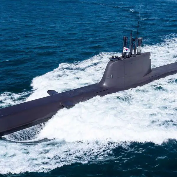 The KSS-II, also known as the Jang Bogo II or Sohn Won-il class, represents the second phase of South Korea’s broader Korean Attack Submarine plan, which was conceived to move beyond coastal midget submarines and the earlier Jang Bogo-class. (Picture source: DAPA)