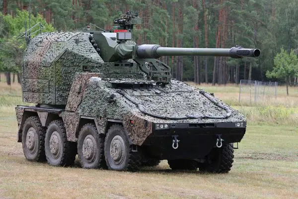 British Army’s future RCH 155 wheeled self-propelled howitzer combines long-range 155 mm precision firepower, automated firing systems, and shoot-on-the-move capability on the highly protected BOXER 8x8 armored vehicle chassis.