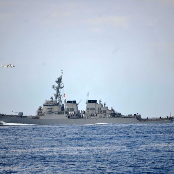 The USS Truxtun, a guided missile destroyer of about 9,200 tons, was operating in parallel formation with the much larger USNS Supply, a fast combat support ship displacing close to 48,800 tons, when the collision took place on February 11, 2026. (Picture source: US Navy)