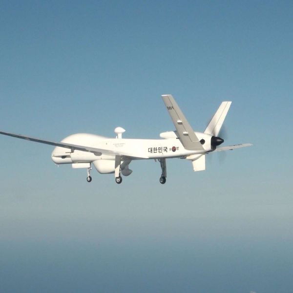 South Korea unveils its indigenous KUS-FS MALE drone, a long-endurance surveillance platform designed to strengthen real-time monitoring of North Korean command and missile targets (Picture source: South Korea MoD).