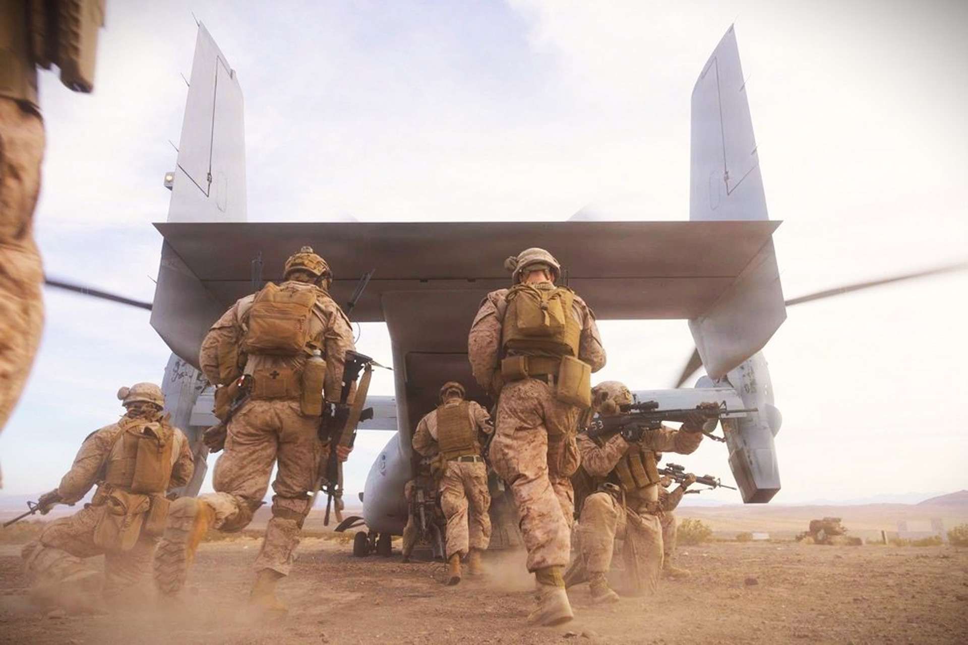 U.S. Marines used MV-22B Osprey-supported TRAP training at Twentynine Palms to rehearse rapid recovery of isolated aircrew in contested environments, highlighting the growing importance of long-range rescue operations in future conflicts (Picture Source: U.S. Marines)