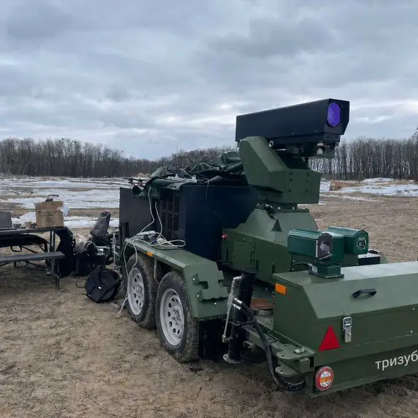 Mounted on a trailer, the latest variant of the Tryzub laser weapon integrates AI-assisted terminal guidance, automatic target acquisition and tracking, and radar-linked trajectory processing to improve its effectiveness against Russian drones. (Picture source: Celebra Tech)