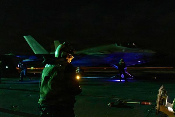 A U.S. Marine Corps F-35C Lightning II prepares for launch from the flight deck of USS Abraham Lincoln CVN 72 during flight operations in international waters in the Middle East (Picture source: US DoD)