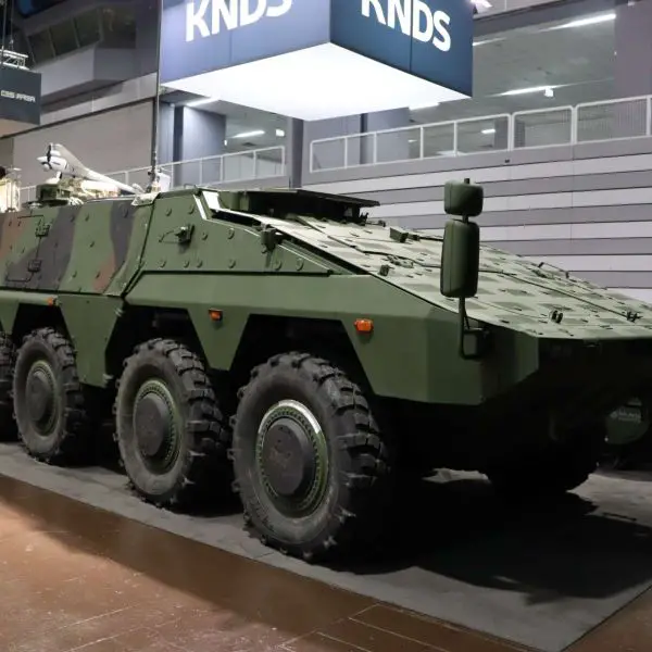 KNDS’ Boxer UxV CS displayed at Enforce Tac in Germany, showcasing a protected 8x8 mobile command post designed to control multiple unmanned aerial and ground systems while operating alongside mechanized formations in high-threat environments (Picture source: Army Recognition Group).