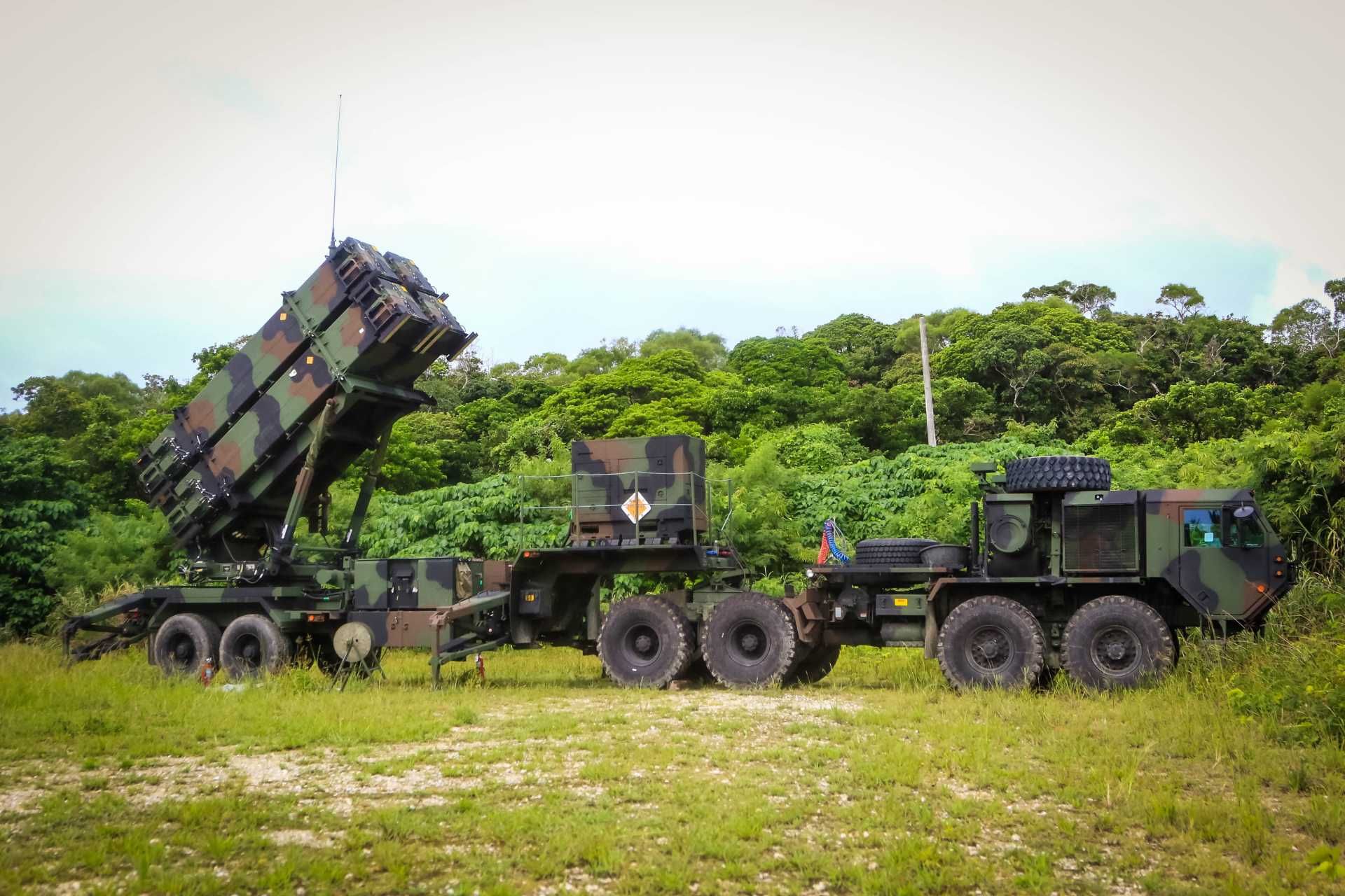 Ukrainian forces currently depend heavily on the MIM-104 Patriot for intercepting ballistic threats, as it remains the only consistently effective system against such targets. (Picture source: US Army)