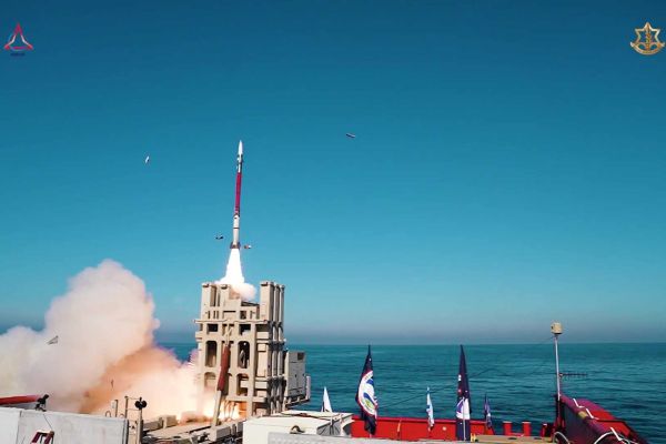 The David's Sling interceptor, named Stunner, is a two-stage solid propellant missile that has an operational range of 70 to 300 km, a maximum speed of Mach 7.5, equivalent to 2.55 km/s, and an engagement ceiling between 50 and 75 km. (Picture source: Israeli MoD)