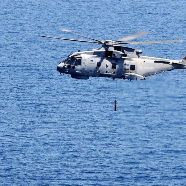 Ultra Maritime’s new $54.8 million sonobuoy contract will equip Royal Navy Merlin Mk2 helicopters with fresh passive and active acoustic sensors, strengthening the UK’s ability to detect, track, and deter Russian submarines operating near British waters and critical undersea infrastructure (Picture source: UK Navy).