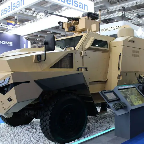 ST Engineering Land Systems’ Rhino MUM-T hybrid vehicle on display at the World Defense Show 2026.(Picture source: Army Recognition)
