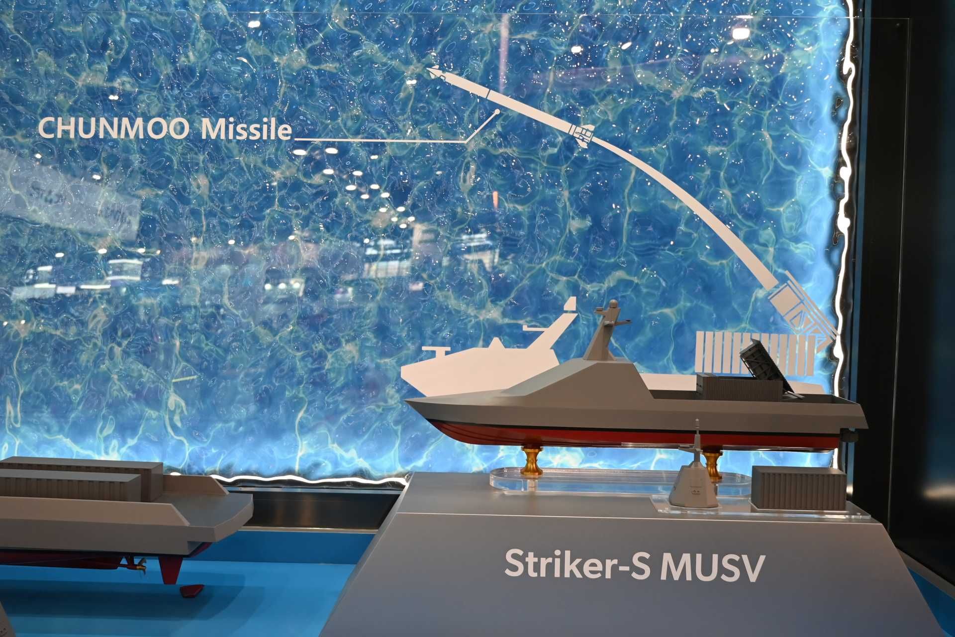 The Striker-S Medium Uncrewed Surface Vessel (MUSV) integrates land-based Chunmoo rocket launcher pods to perform surface-to-surface and surface-to-ground missions in coordinated autonomous swarm tactics. (Picture source: Army Recognition)