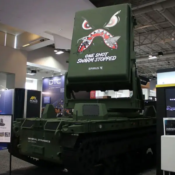 The Leonidas Autonomous Robotic counter-UAS system, combining Epirus’ Leonidas high-power microwave with General Dynamics Land Systems’ TRX unmanned tracked vehicle, was displayed at AUSA 2025 (Picture source: Army Recognition)
