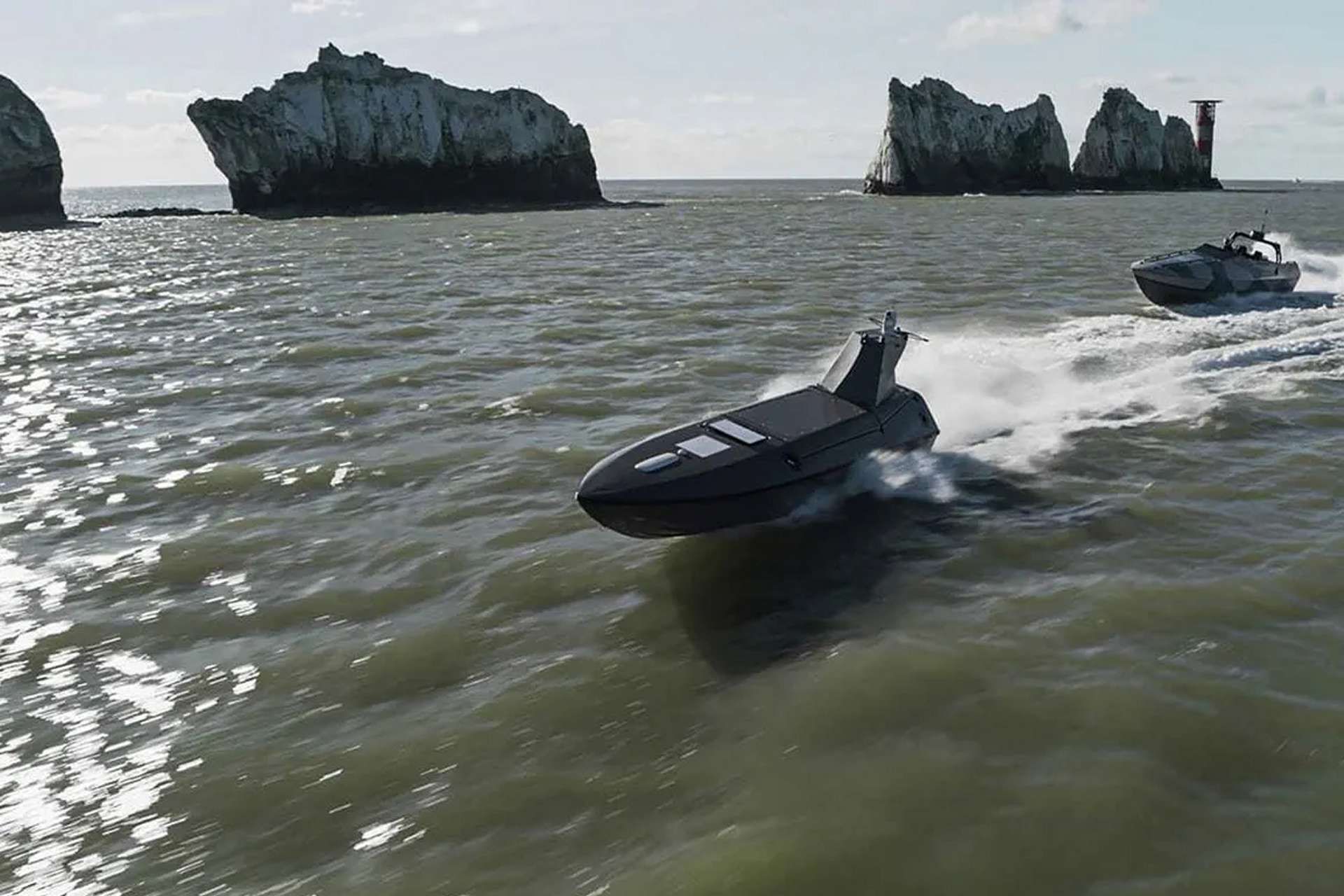 The Royal Navy has received 20 Kraken K3 Scout uncrewed surface vessels under Project Beehive, strengthening UK maritime surveillance, littoral strike development, crewed-uncrewed operations, and rapid tactical experimentation (Picture source: UK MoD).