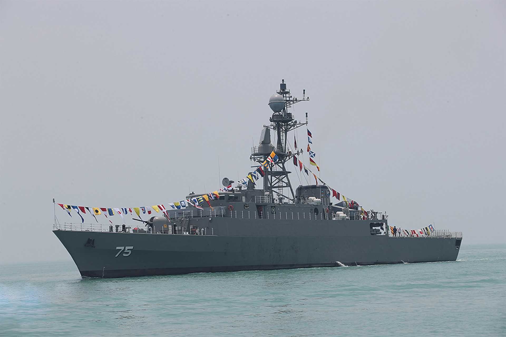 IRIS Dena, pennant number 75, belonged to the Iranian Navy’s Southern Fleet and was built at Iranian Navy factories in Bandar Abbas, laid down in 2012, launched in 2015, and commissioned into service in 2021. (Picture source: Iranian MoD)