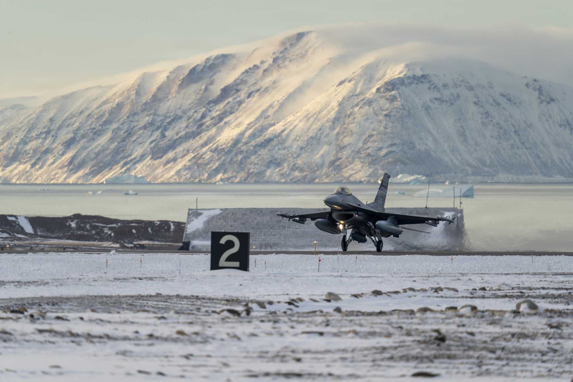 The NORAD’s airborne defense forces consist of fighter jets such as the U.S. F-15 Eagle, F-16 Fighting Falcon, F-22 Raptor and F-35 Lightning II, as well as Canadian CF-18 Hornets, all kept on quick reaction alert for intercept missions. (Picture source: NORAD)