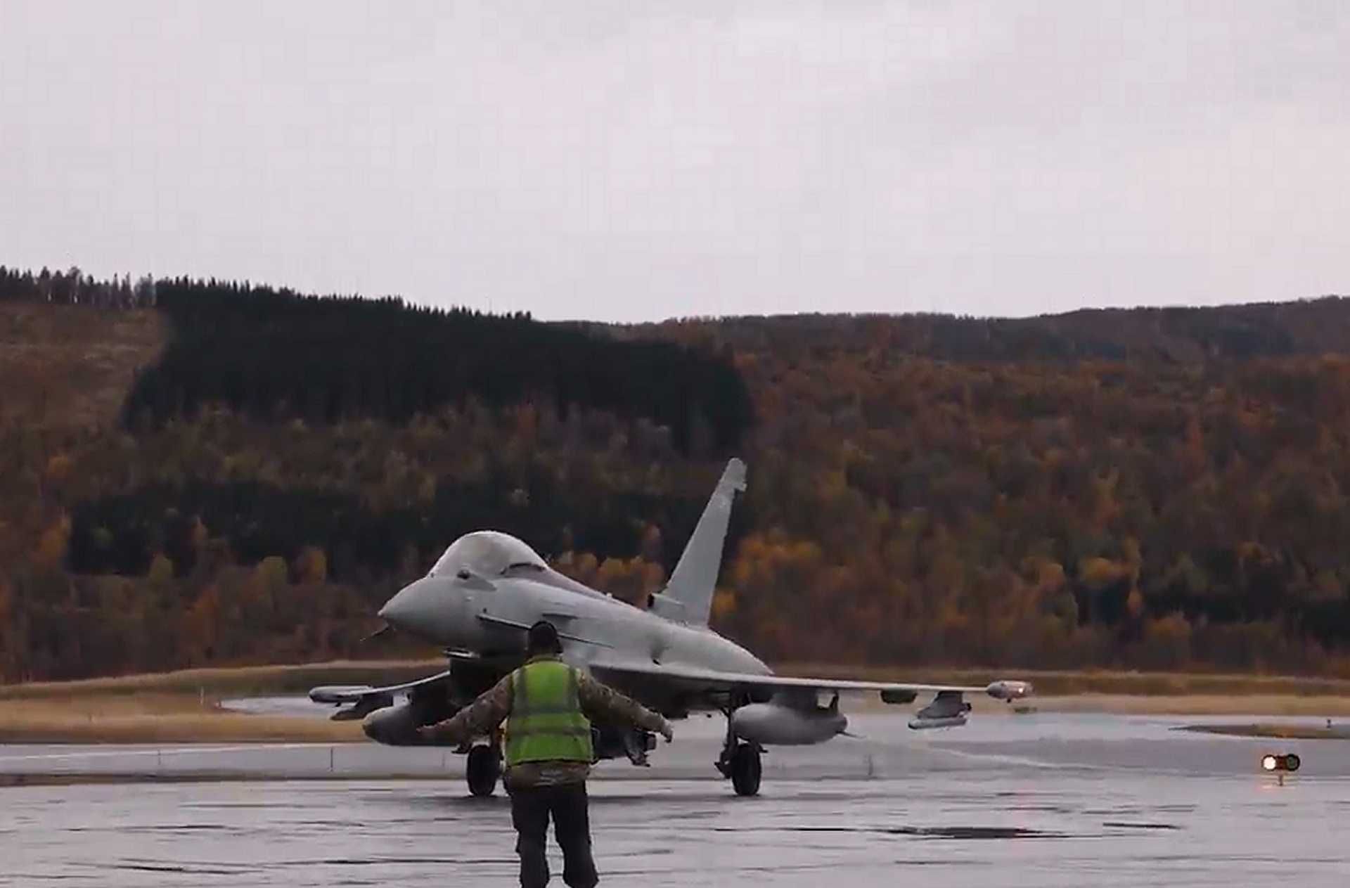 A British Royal Air Force Typhoon fighter jet from IX(B) Squadron operates from Evenes Air Station in Norway during Exercise HILLSTREAM, supporting joint Arctic operations under the UK-led Joint Expeditionary Force, October 2025