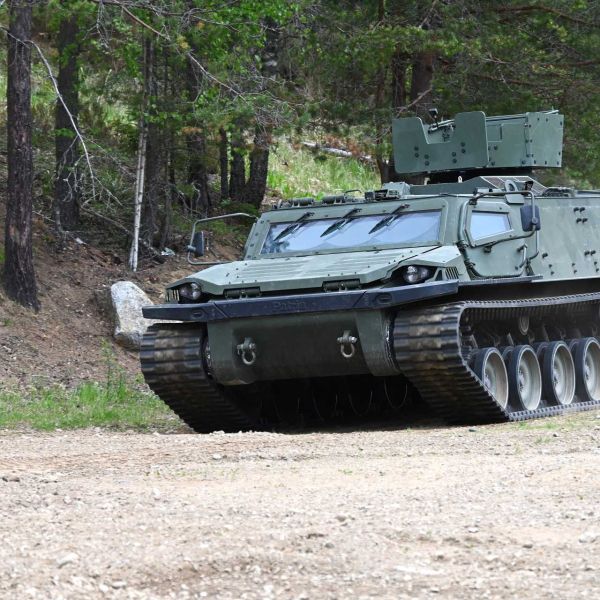 At Eurosatory 2026, Patria will display the Trackx equipped with the NEMO 120 mm mortar turret, illustrating its potential role as a mobile indirect-fire asset in addition to personnel transport duties. (Picture source: Patria)